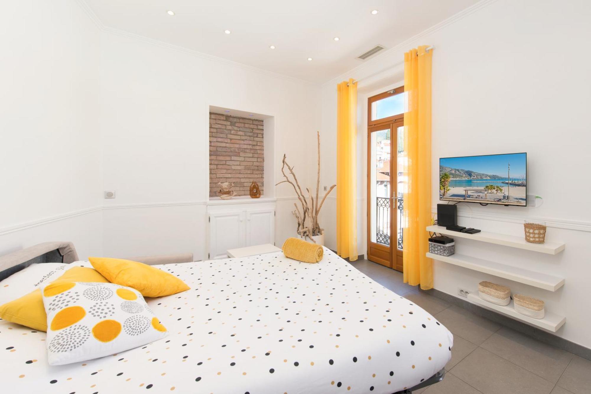 Marne Iii - Spacieux 3-4 Pieces - Carre D'or Apartment Menton